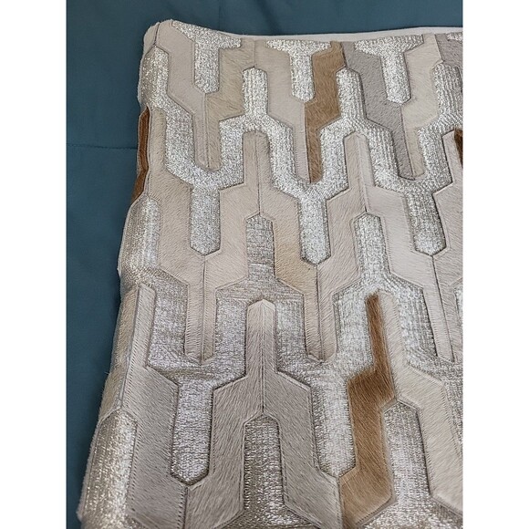 Callisto Home Style - Decorative Pillow Cover 17” x 17” Genuine Cowhide- EUC - Picture 8 of 12